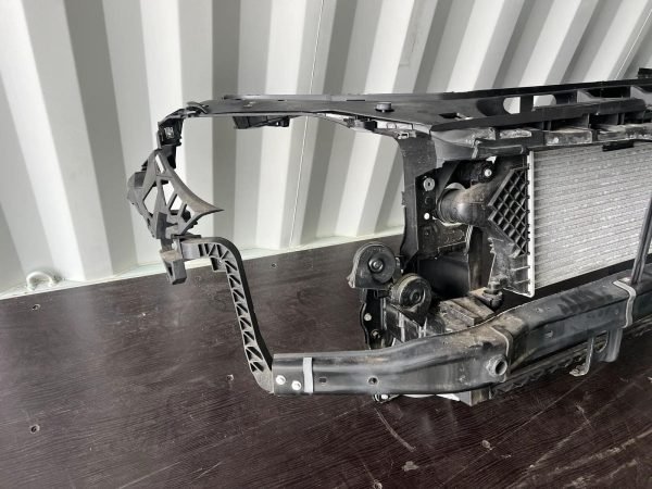 Mercedes-Benz W166/X166 Headlight Carrier - Image 2