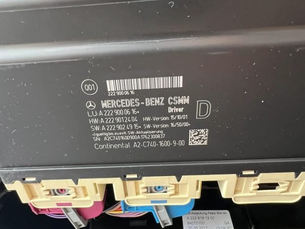 Mercedes-Benz S-Class W222 Front Seat - Image 4