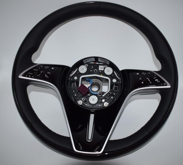 Mercedes Maybach Wooden Steering Wheel - Image 4