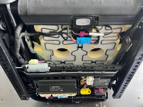 Mercedes-Benz S-Class W222 Front Seat Leather - Image 3