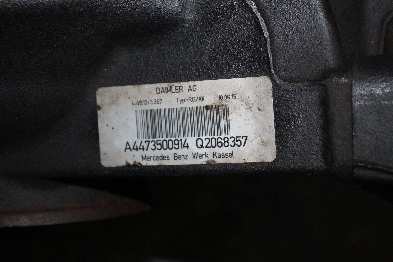 Mercedes-Benz Vito / V-Class W447 Rear Differential - Image 4