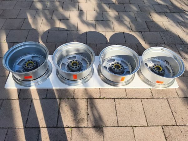 Staggered 2-Piece 17″ RH Alurad ZW2 Topline Wheels - Image 2