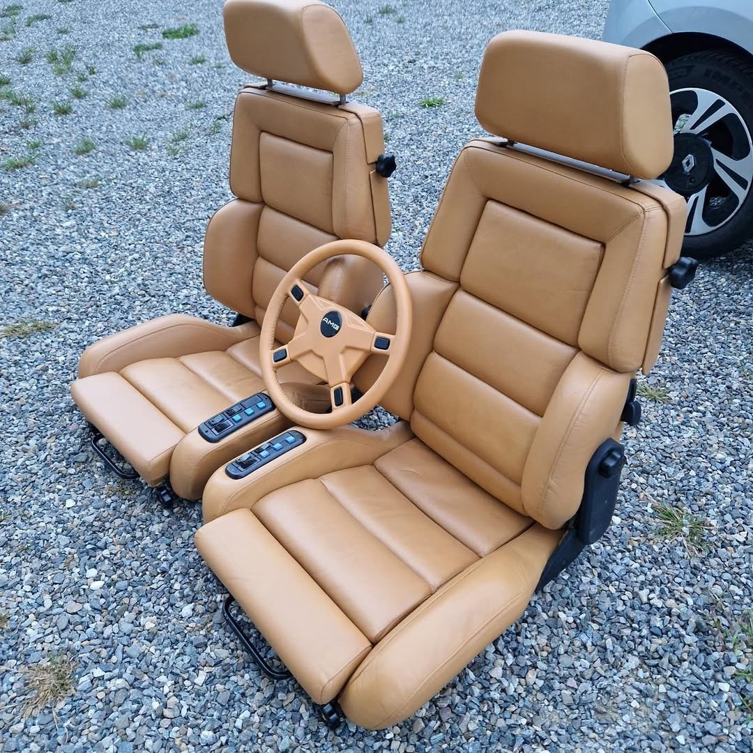 Recaro Classic Seats Pair – Palomino Leather and Steering wheel - Image 6