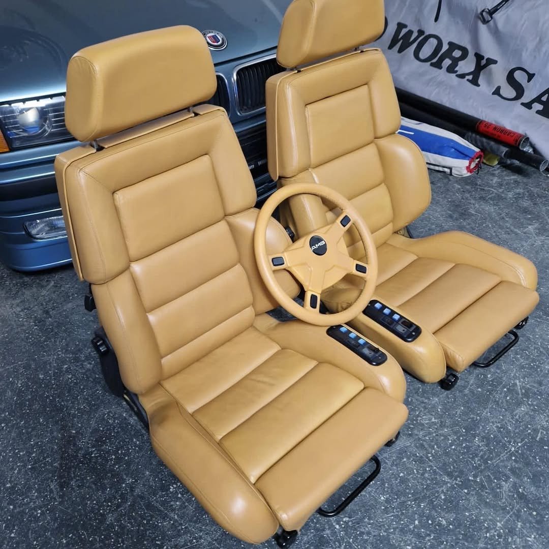 Recaro Classic Seats Pair – Palomino Leather and Steering wheel - Image 5