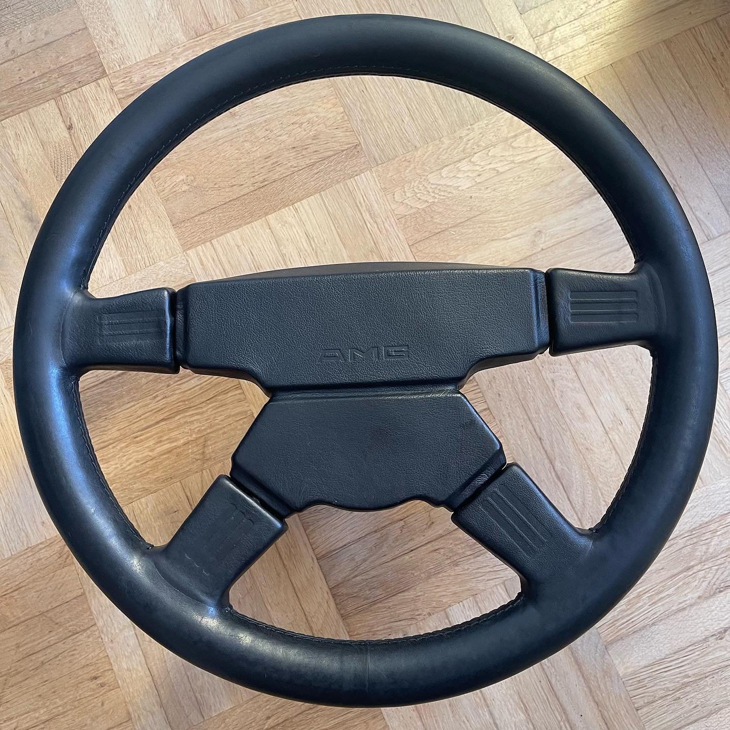 AMG MOMO M38 Steering Wheel - Image 8